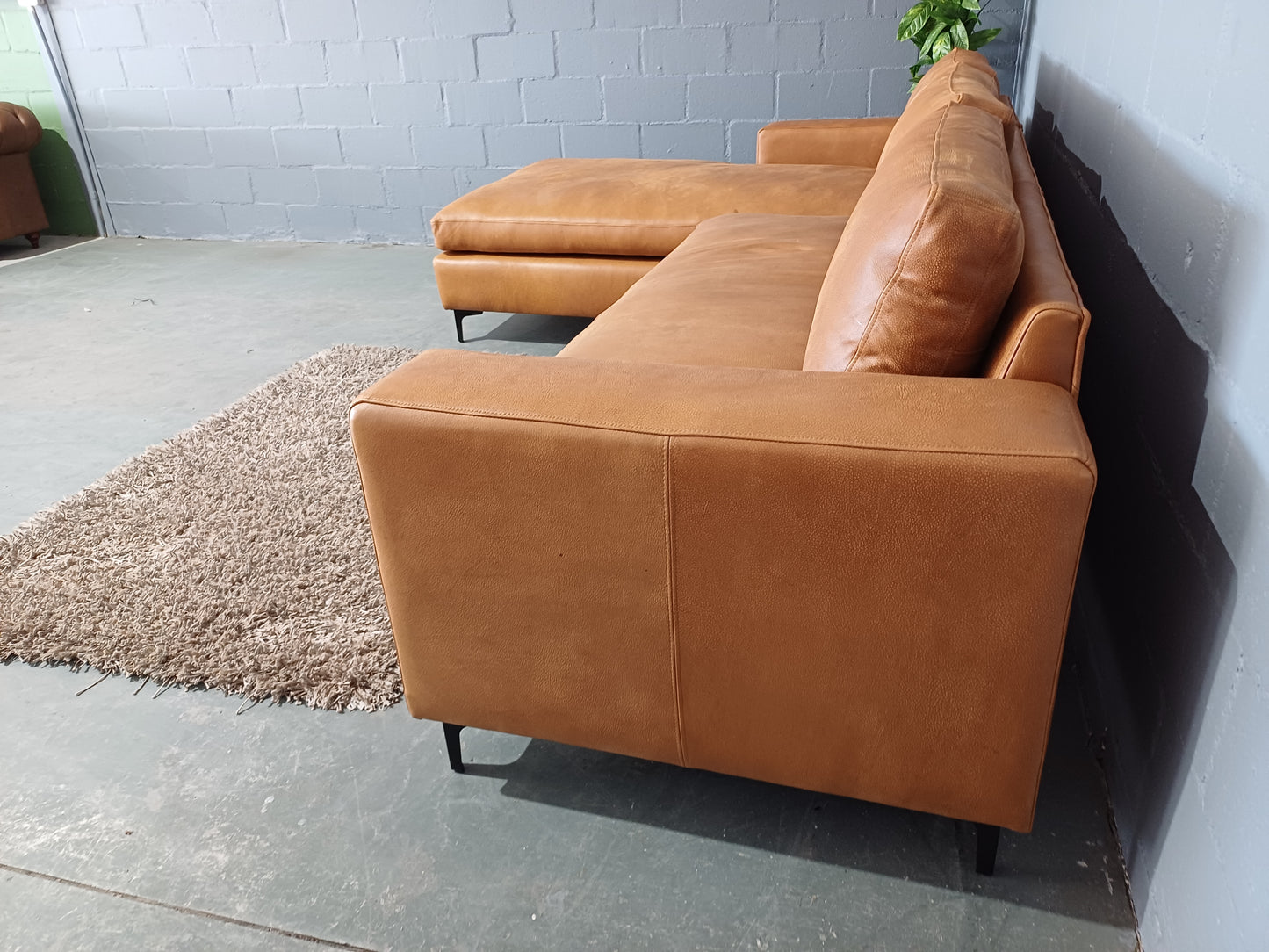 Hadley Daybed Corner-Woodlands Tan