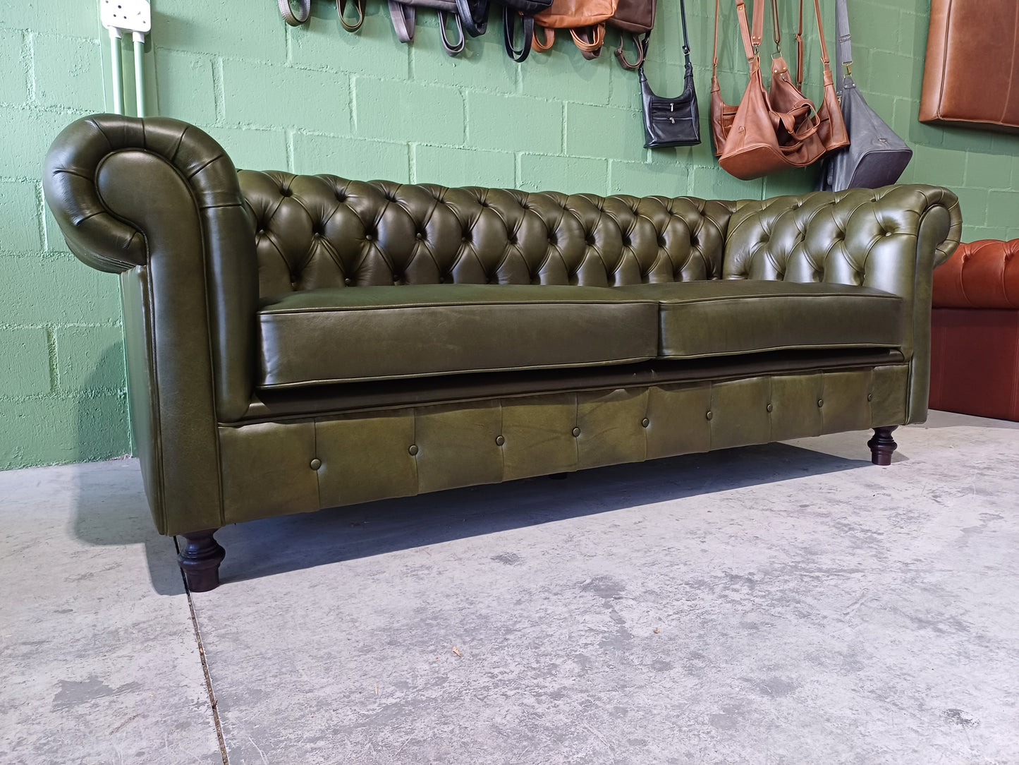 Chesterfield 3-Seater Olive green