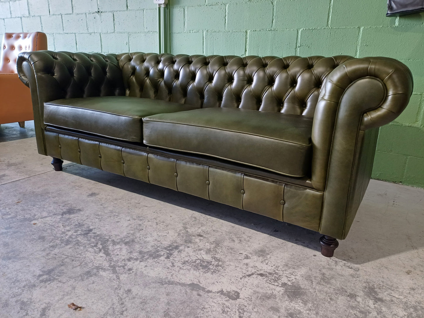 Chesterfield 3-Seater Olive green