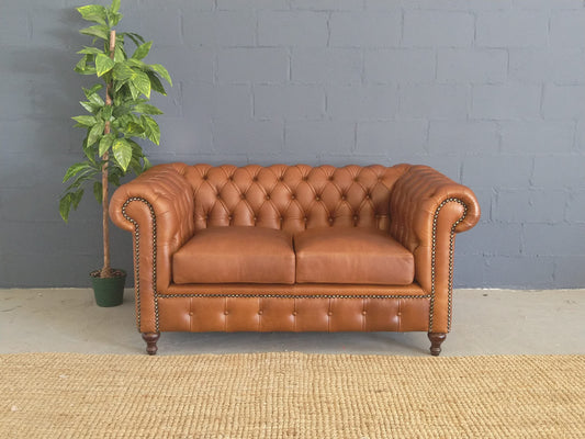 Chesterfield 2-Seater Naku Butterscotch