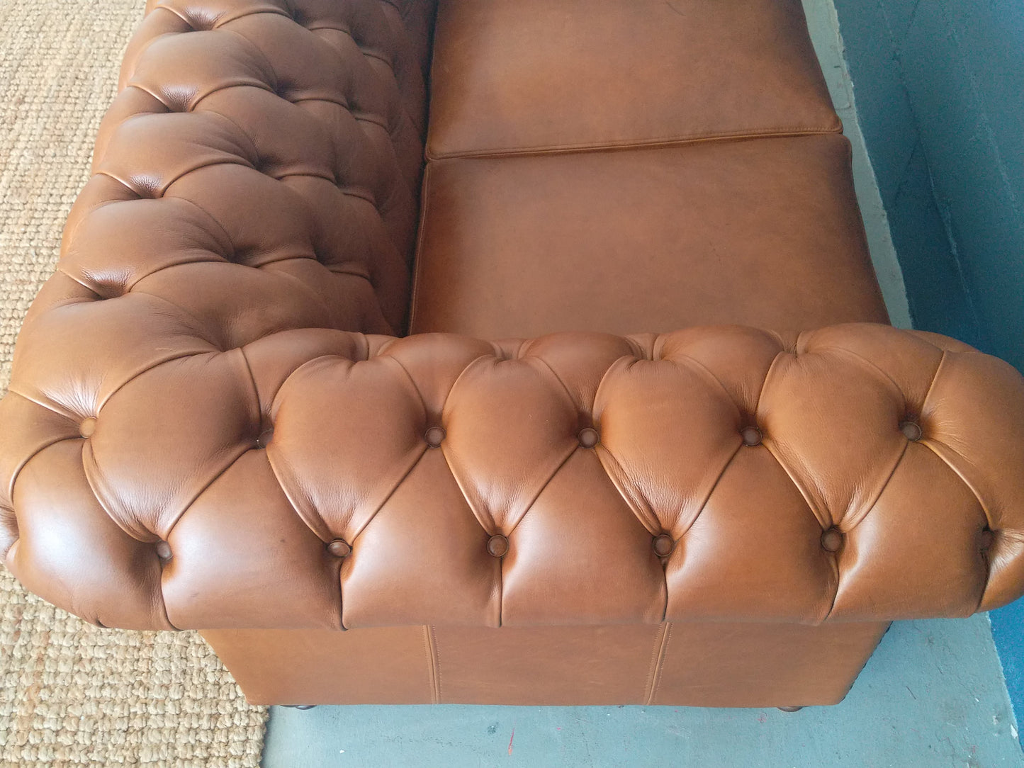 Chesterfield 3-Seater Naku Butterscotch