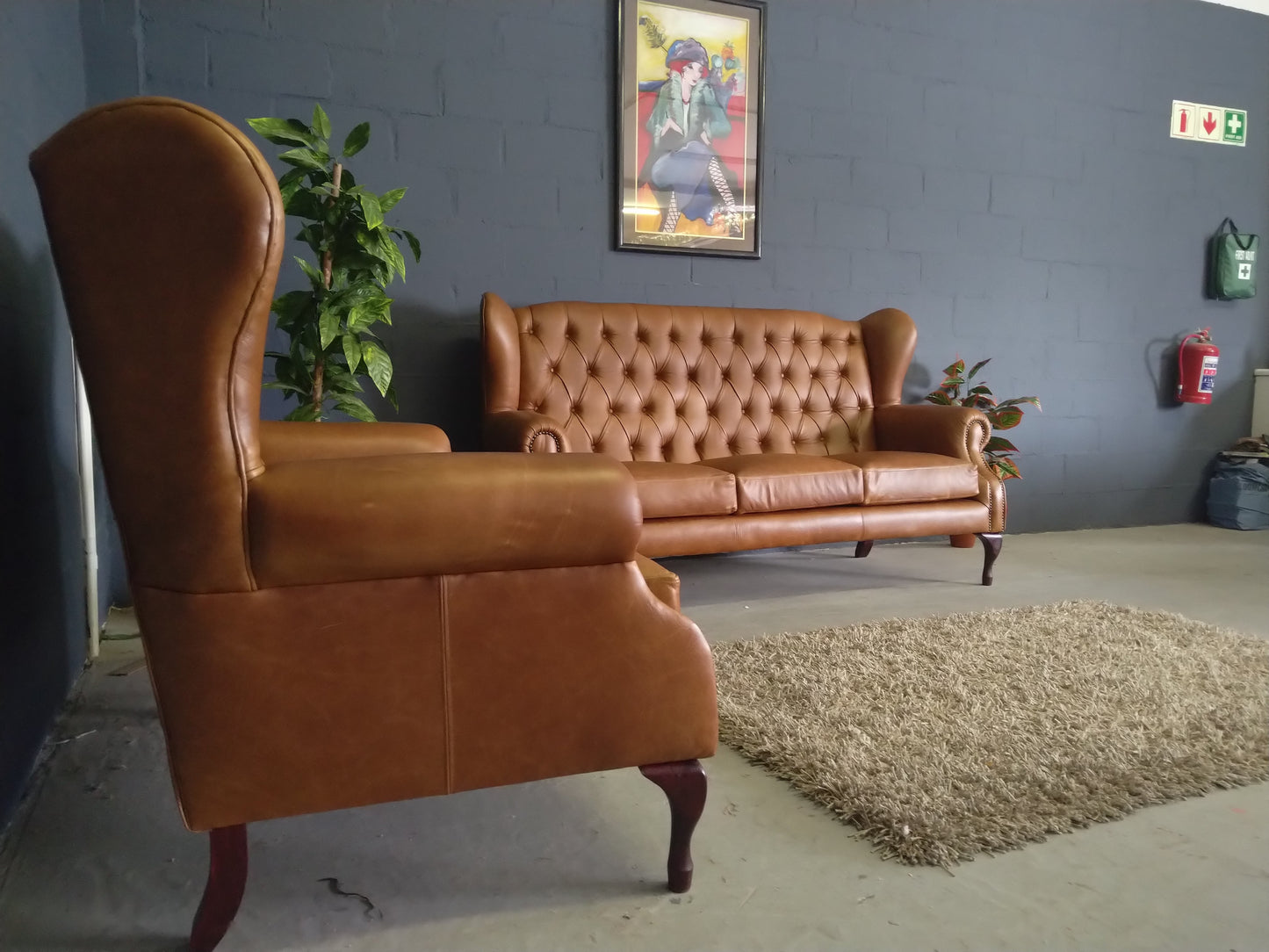 Wingback 4-Piece-Naku Butterscotch