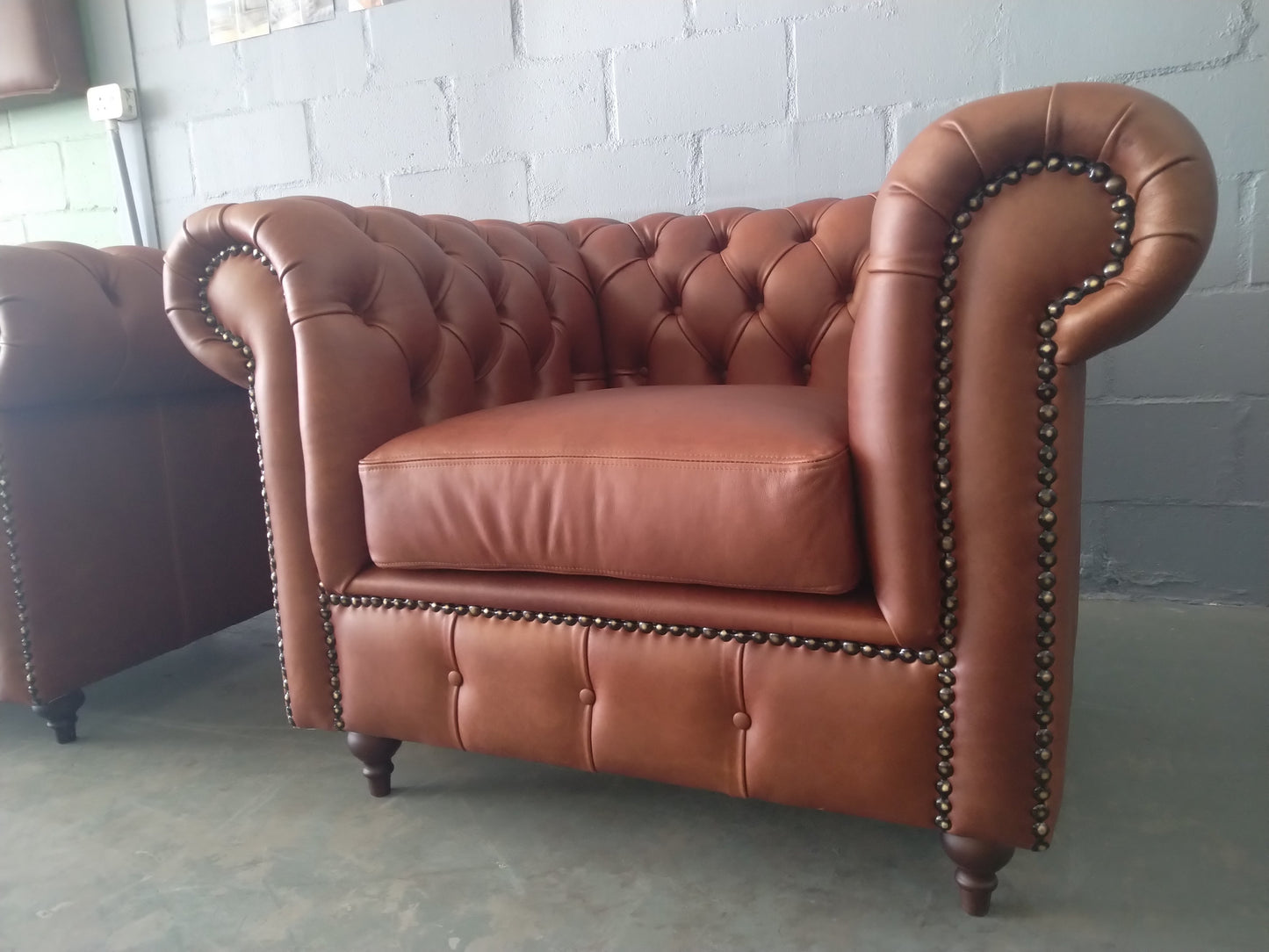 Chesterfield chair Naku Butterscotch