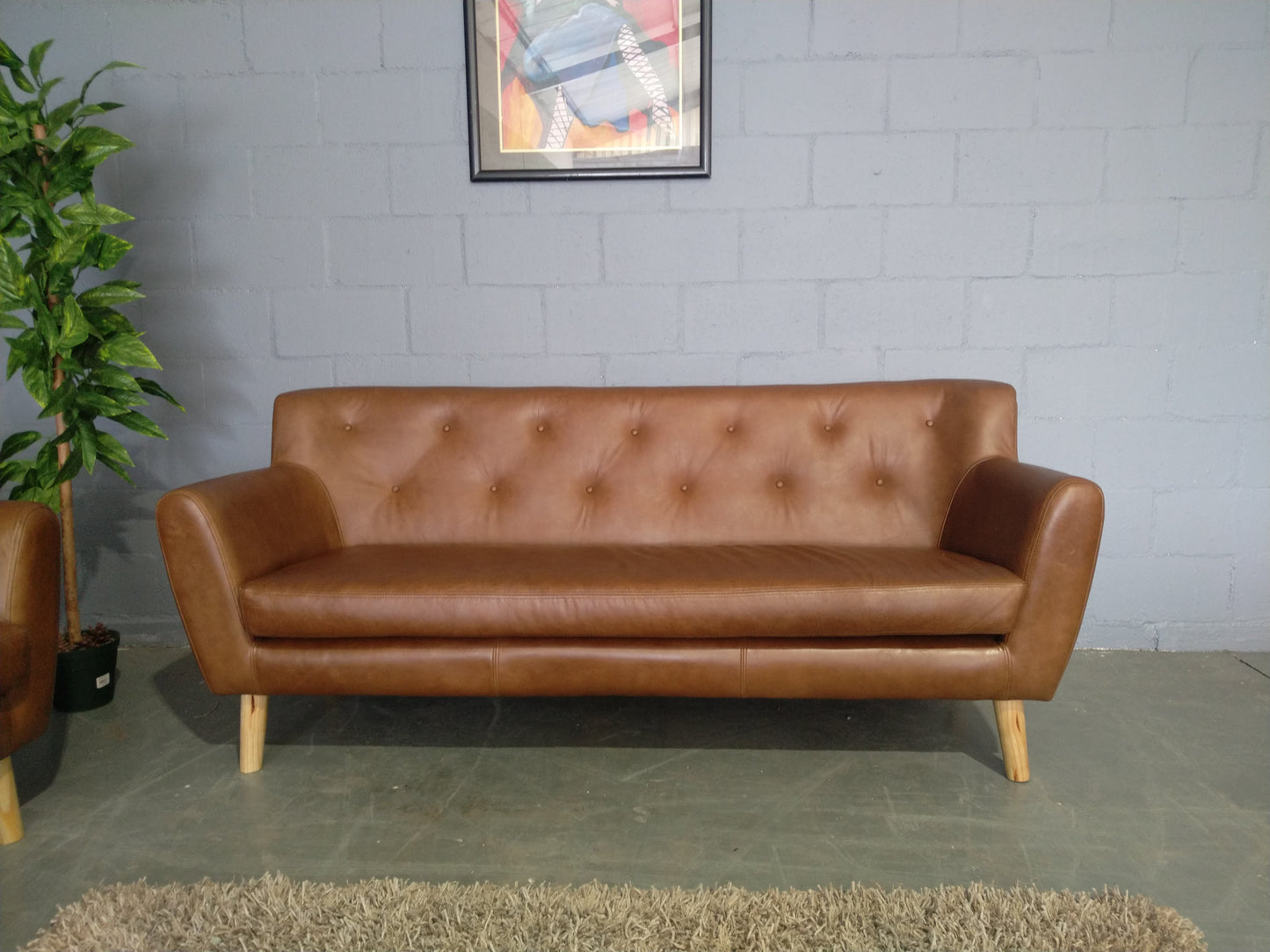 Cassie 3-Seater Etosha Chestnut