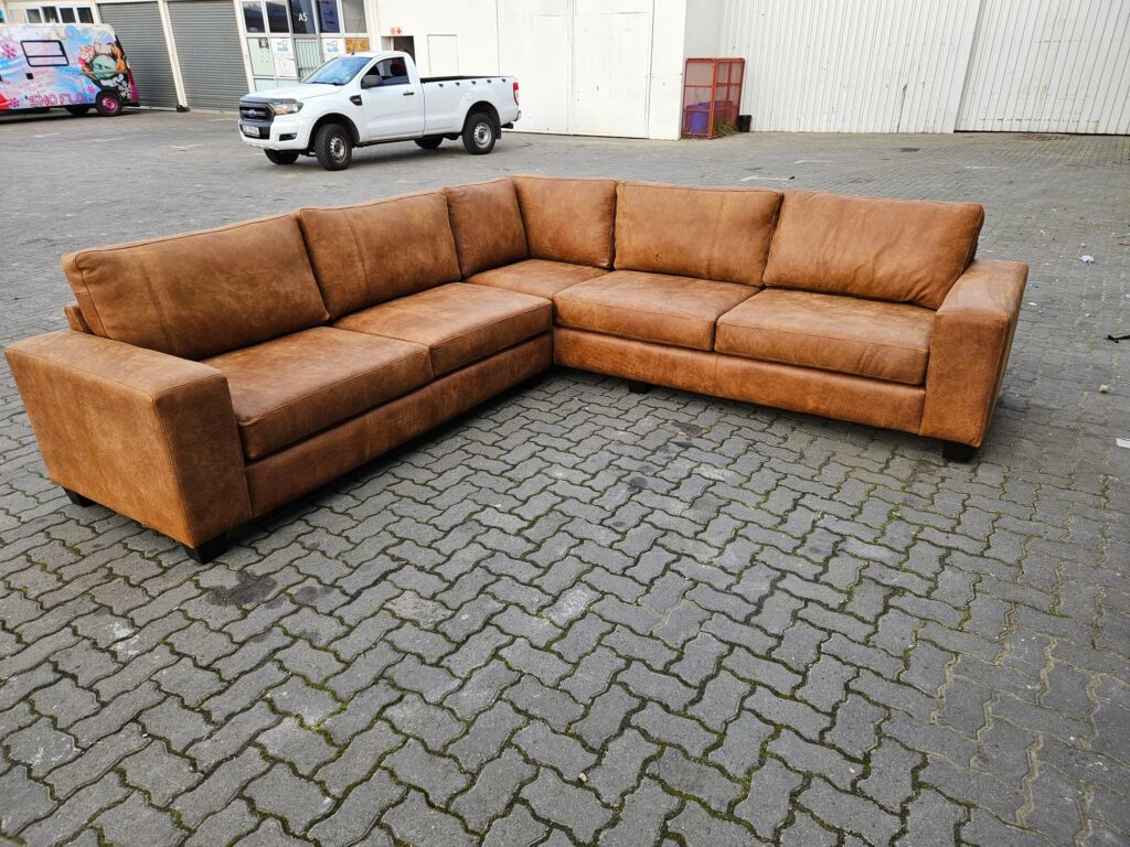 Corner Couches South Africa | Maree Meubels L-Shape Sofas