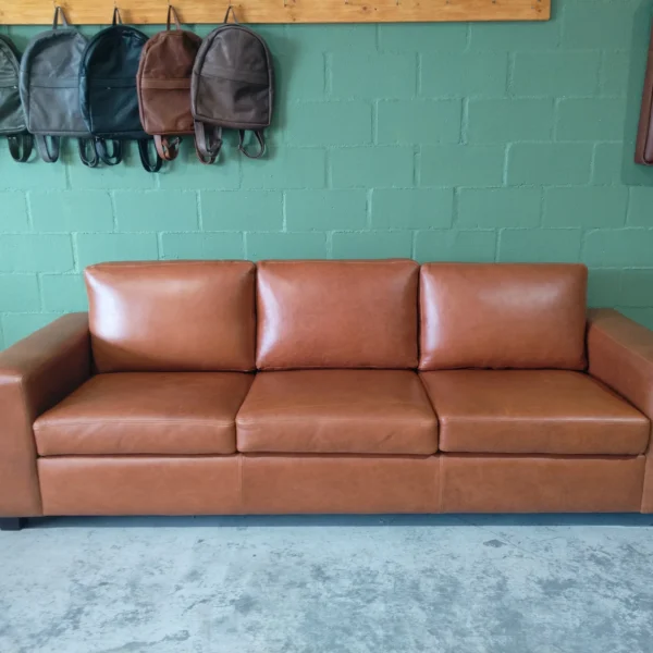 Bastion 4-Seater 2.8m