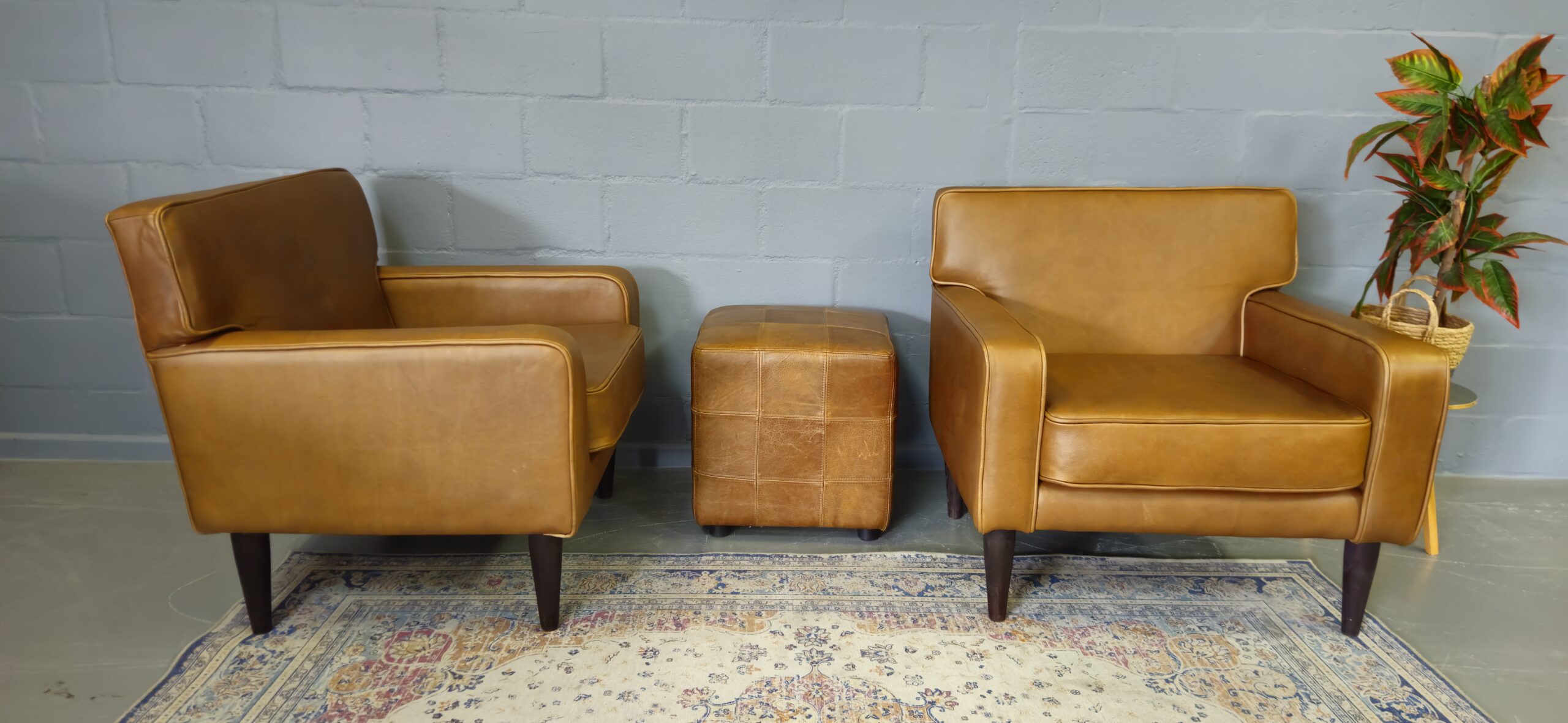 Mid Century Chair – Naku Butterscotch
